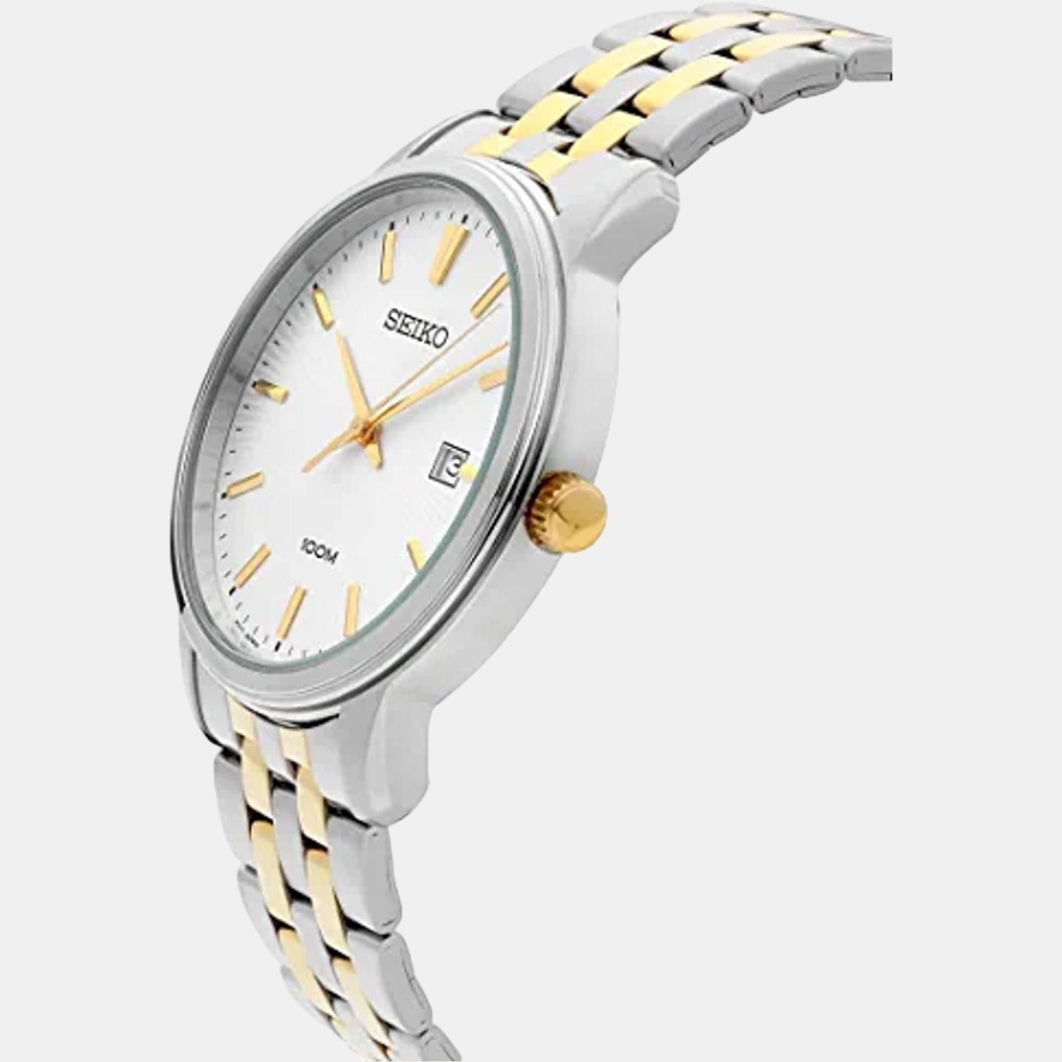 Seiko 41 mm Round Quartz watch