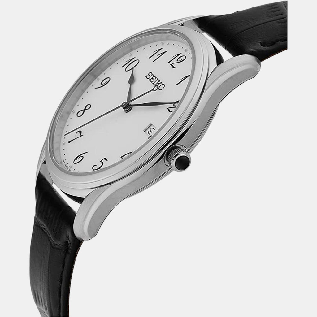 Seiko 38 mm Round Quartz watch