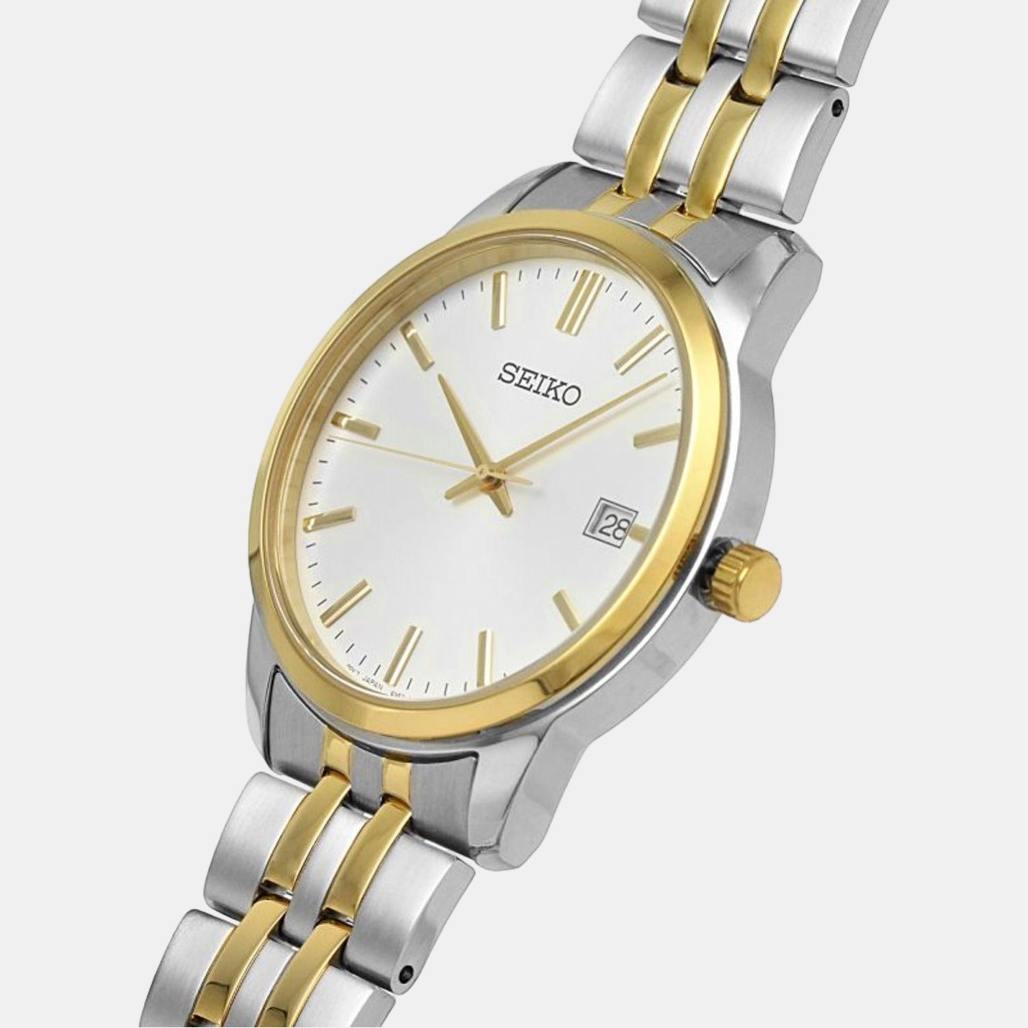 Seiko 40 mm Round Quartz watch