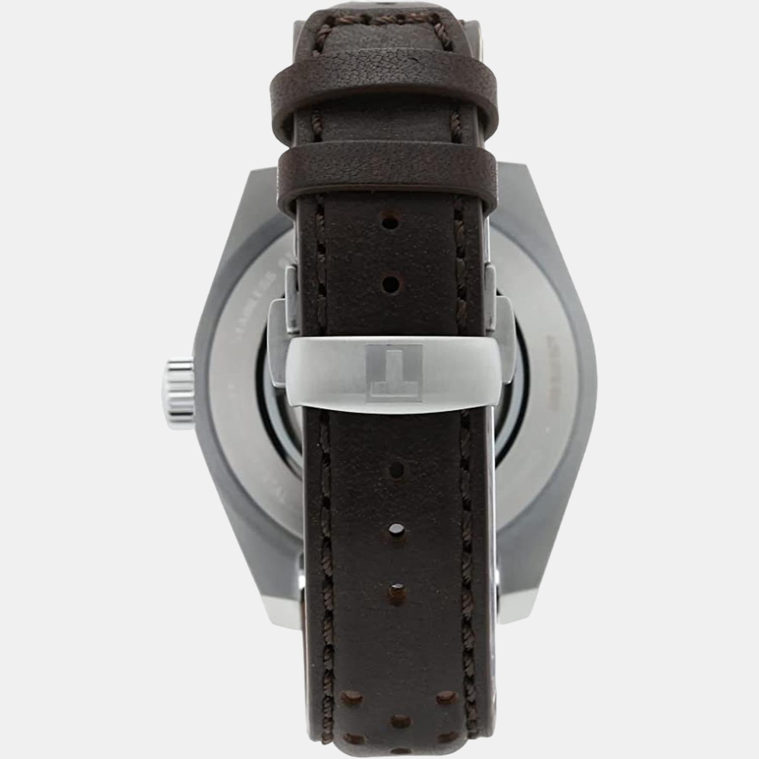 Tissot Men Round White watch