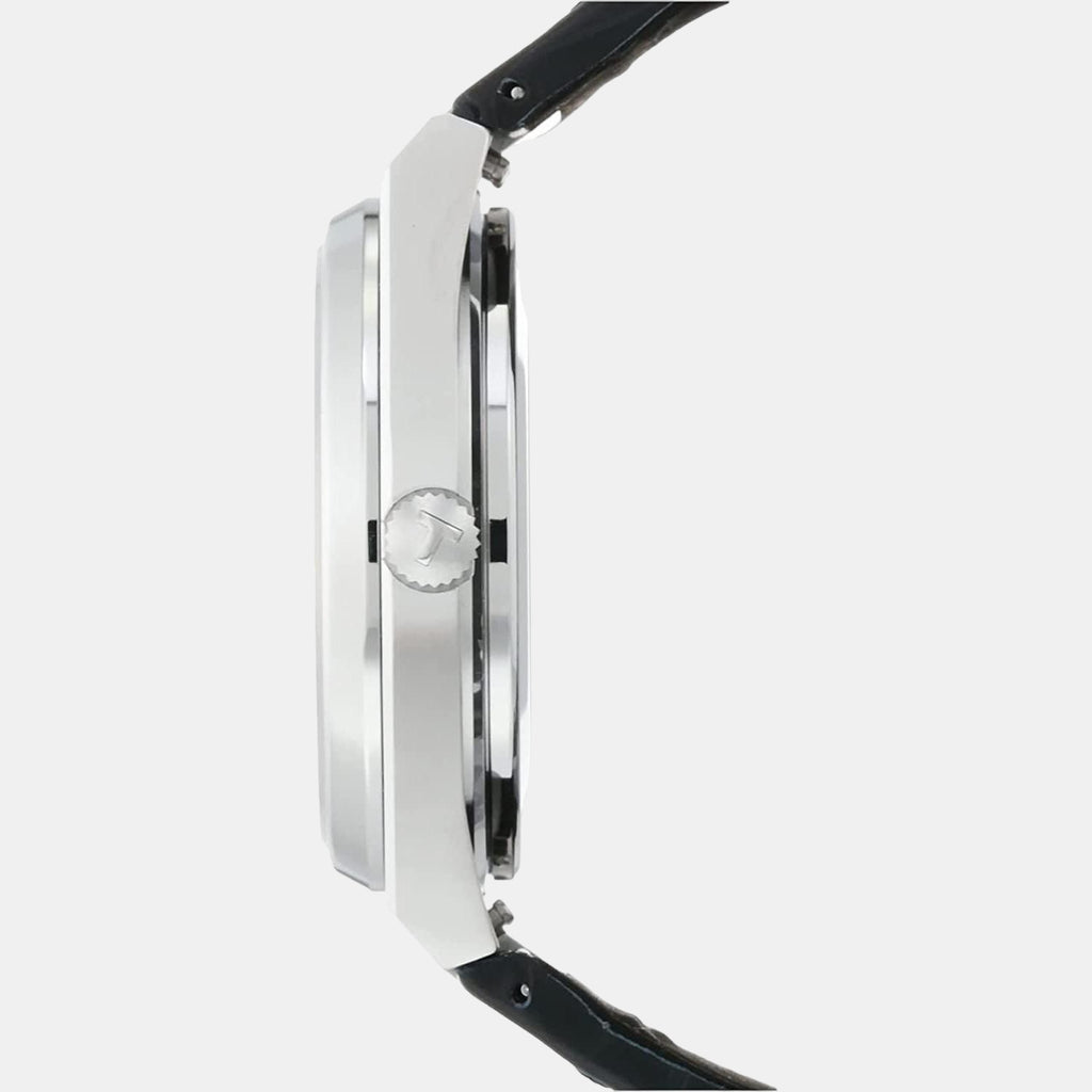 Tissot 40 mm Round Quartz watch