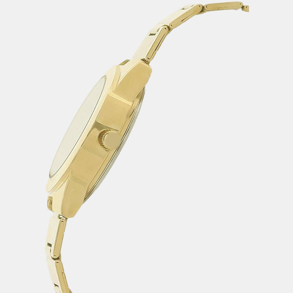 Timex 32 mm Round Quartz watch