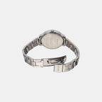 Timex 32 mm Round Quartz watch