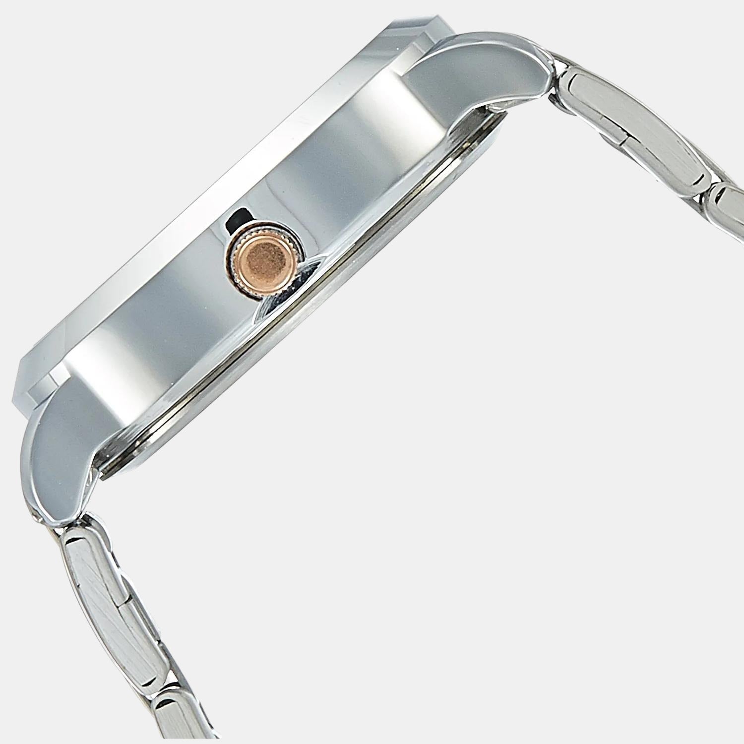 Timex 30 mm Round Quartz watch