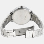 Timex 32 mm Round Quartz watch