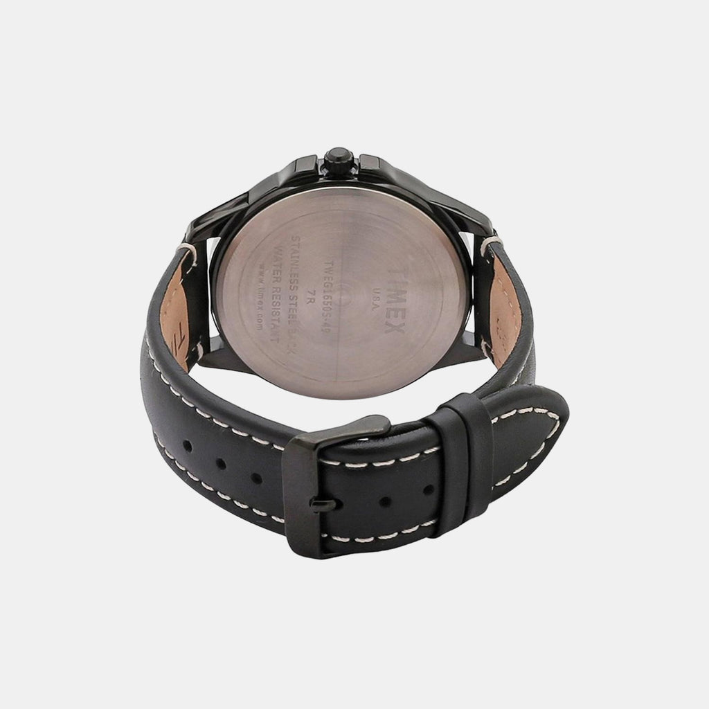 Timex 45 mm Round Quartz watch