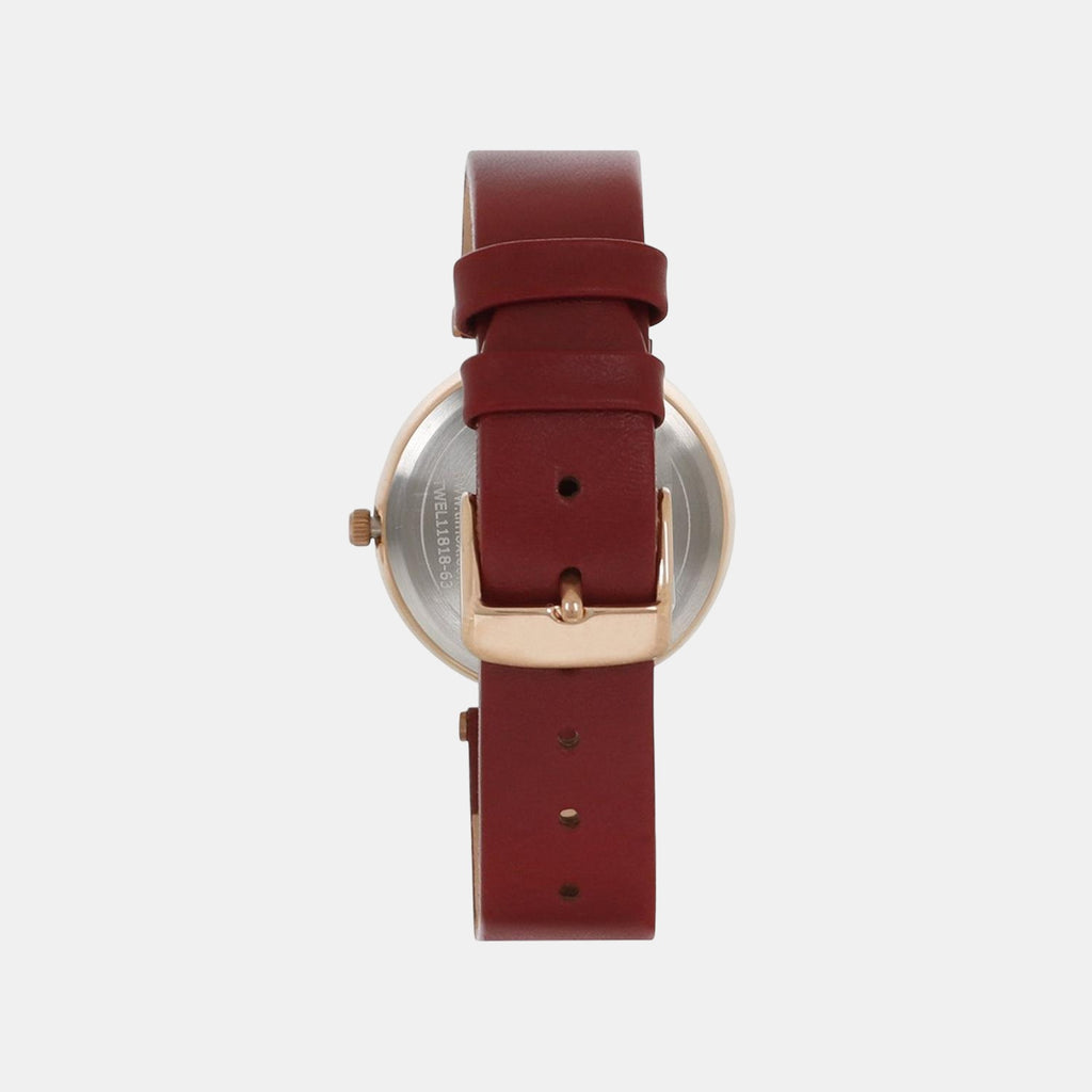 Timex 34 mm Round Quartz watch