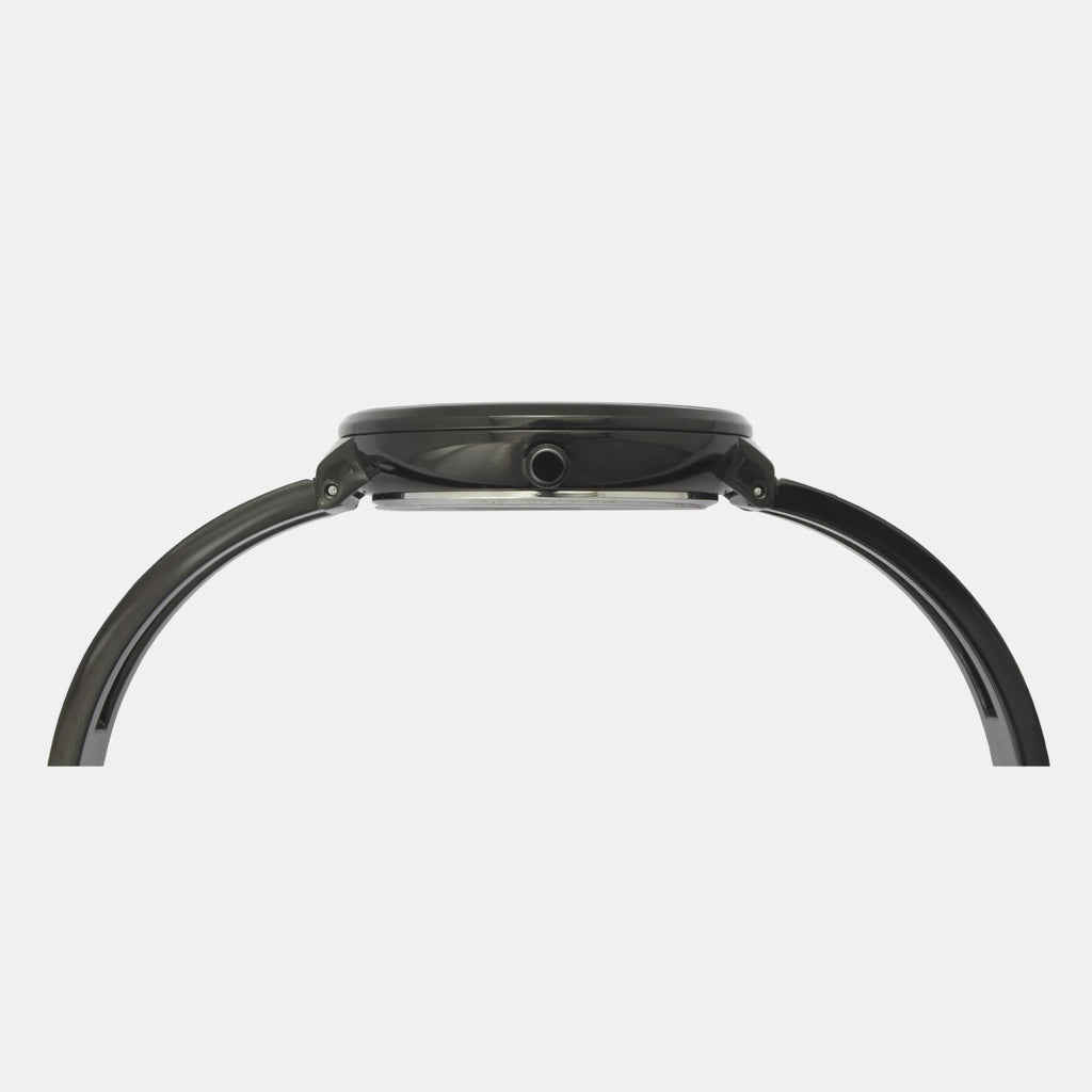 Timex 35 mm Round Quartz watch