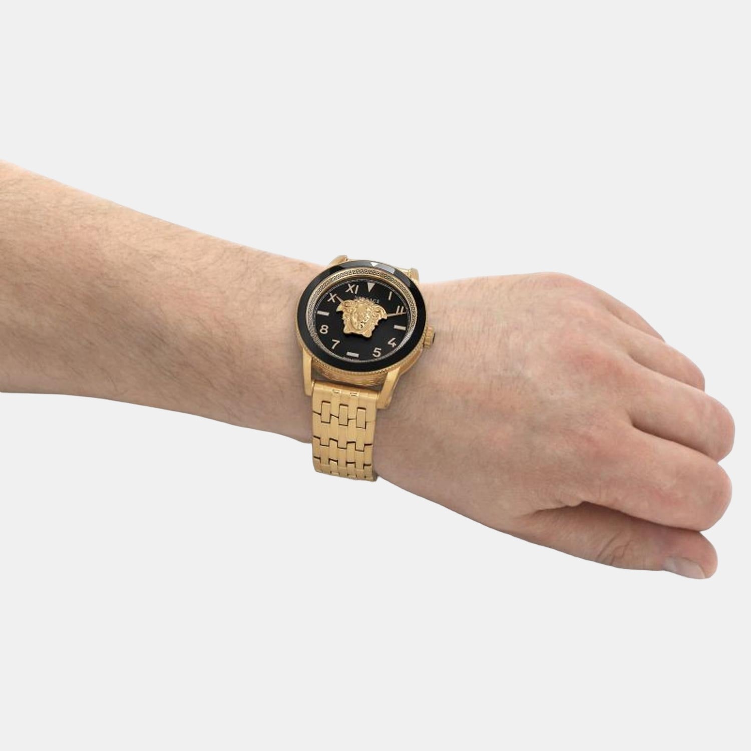 Versace Men Round Black watch