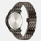 Versace 45 mm Round Quartz watch