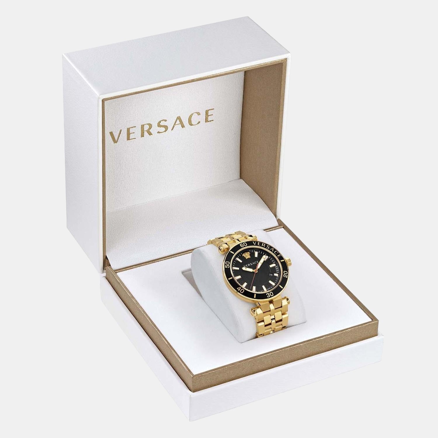 Versace 43 mm Gold Quartz watch
