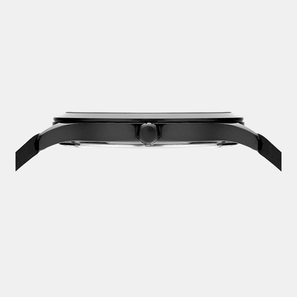 Versus Women Round Black watch