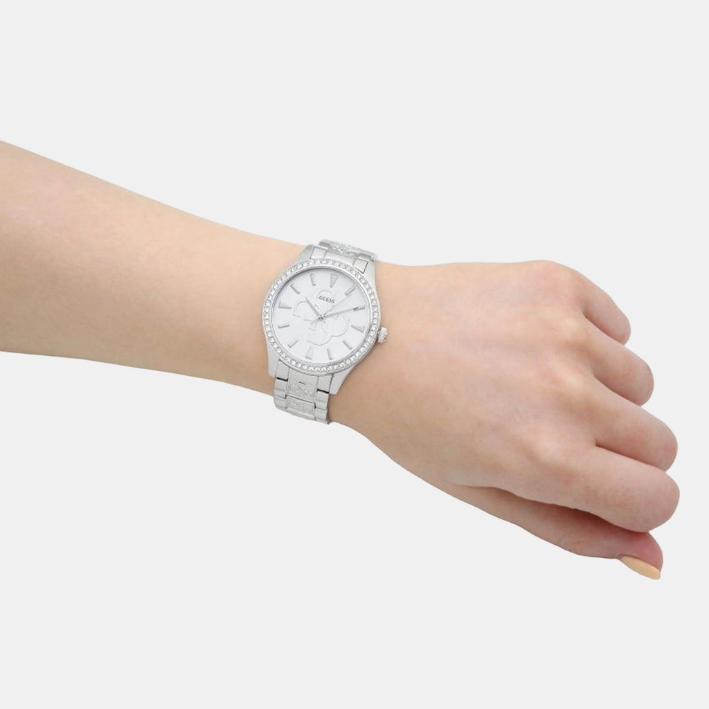 Guess 30 mm Silver Quartz watch