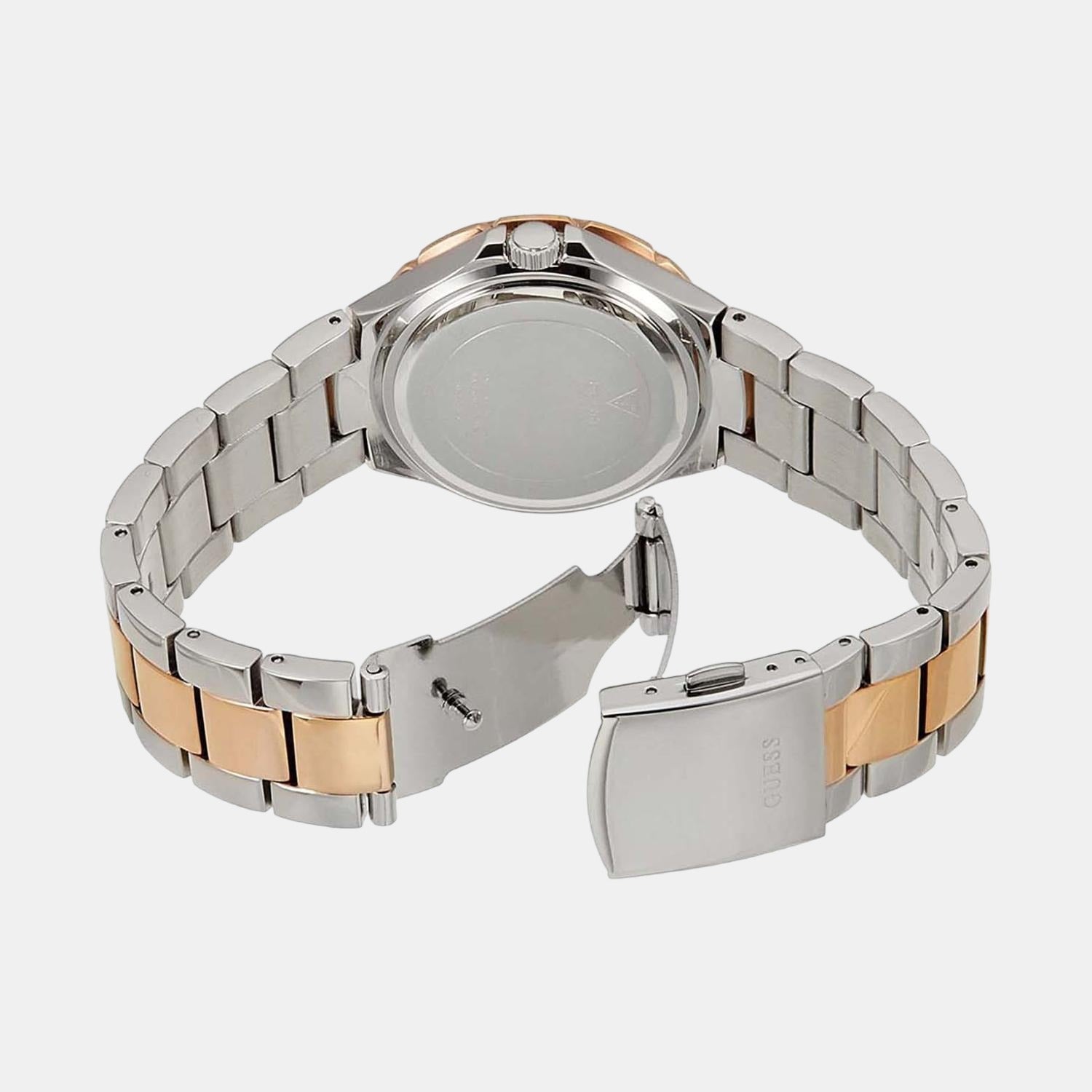 Guess 35 mm Round Quartz watch