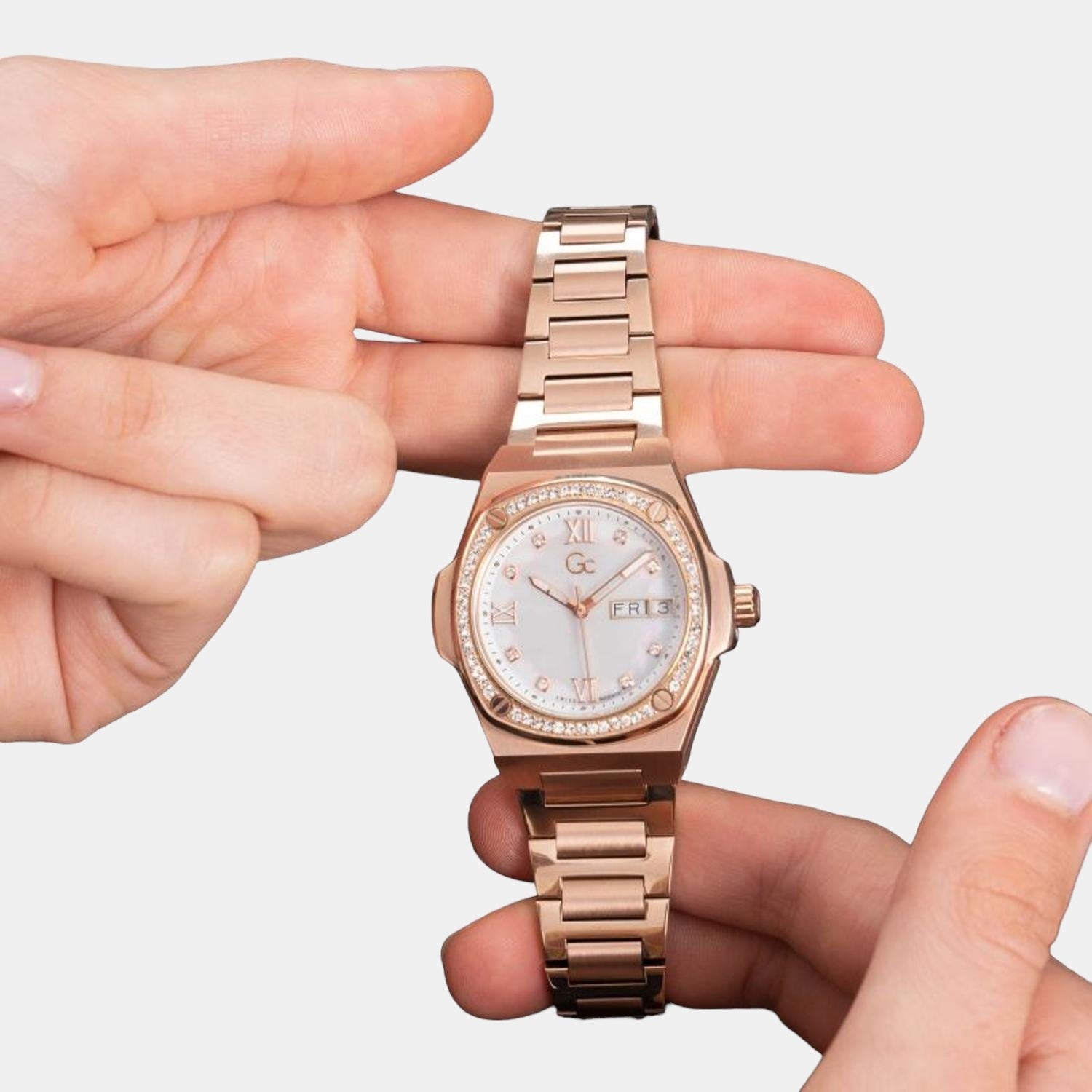 GC Female White Analog Stainless Steel Watch | GC – Just In Time