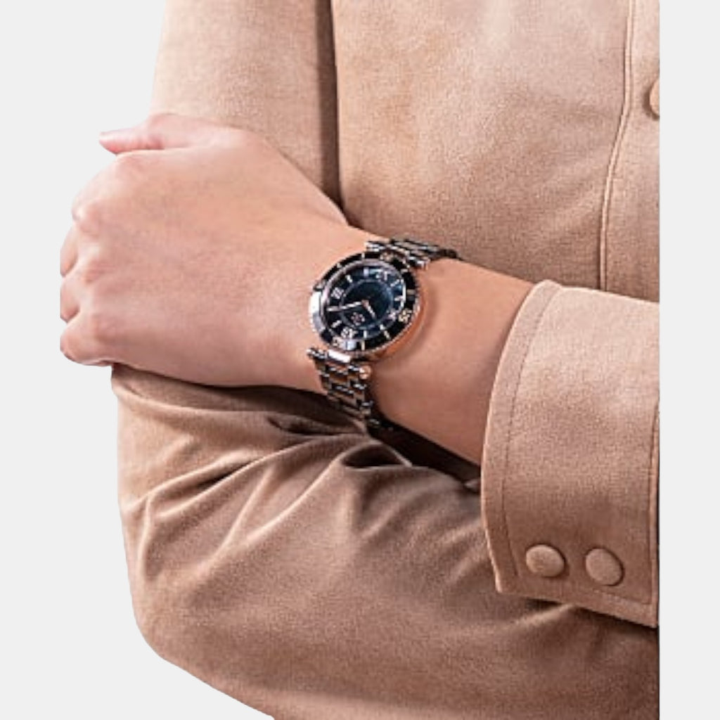 GC Round Quartz Analog Women watch