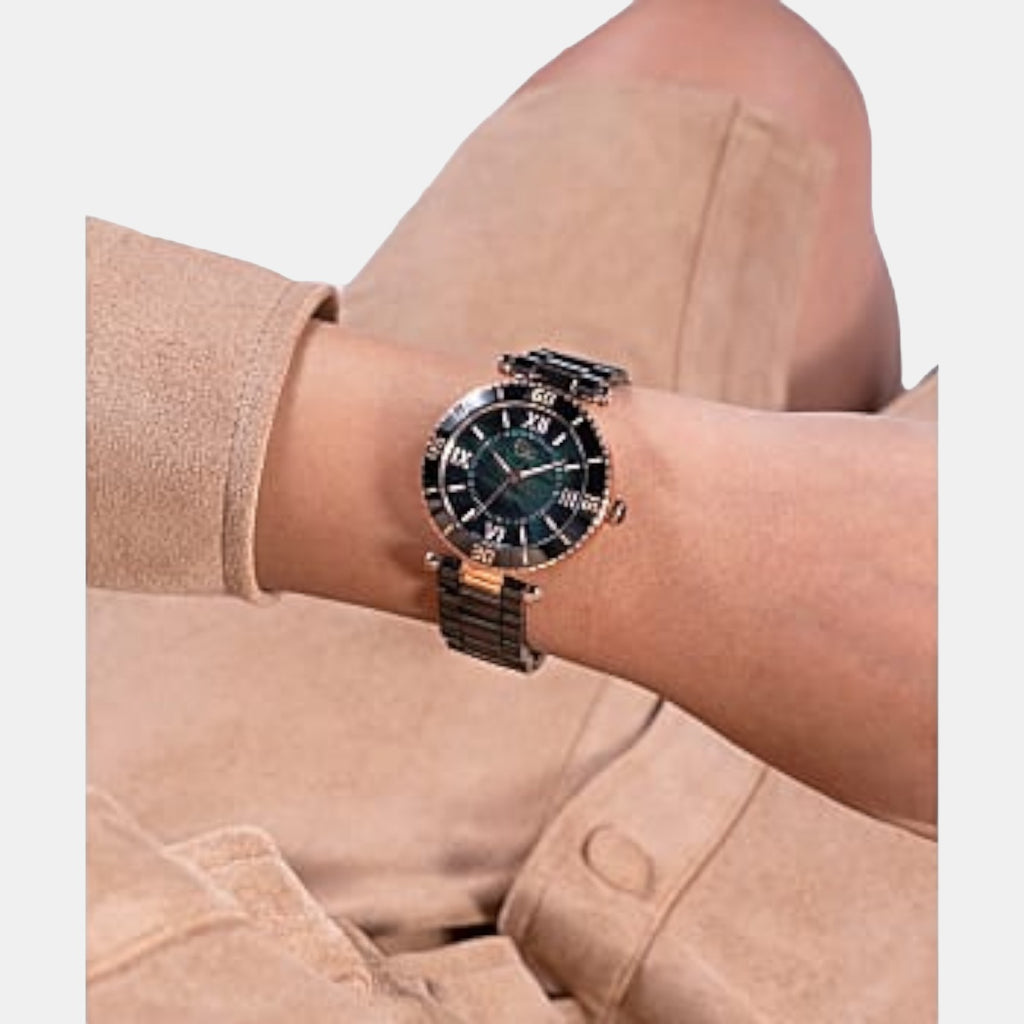 GC 34 mm Black Quartz watch