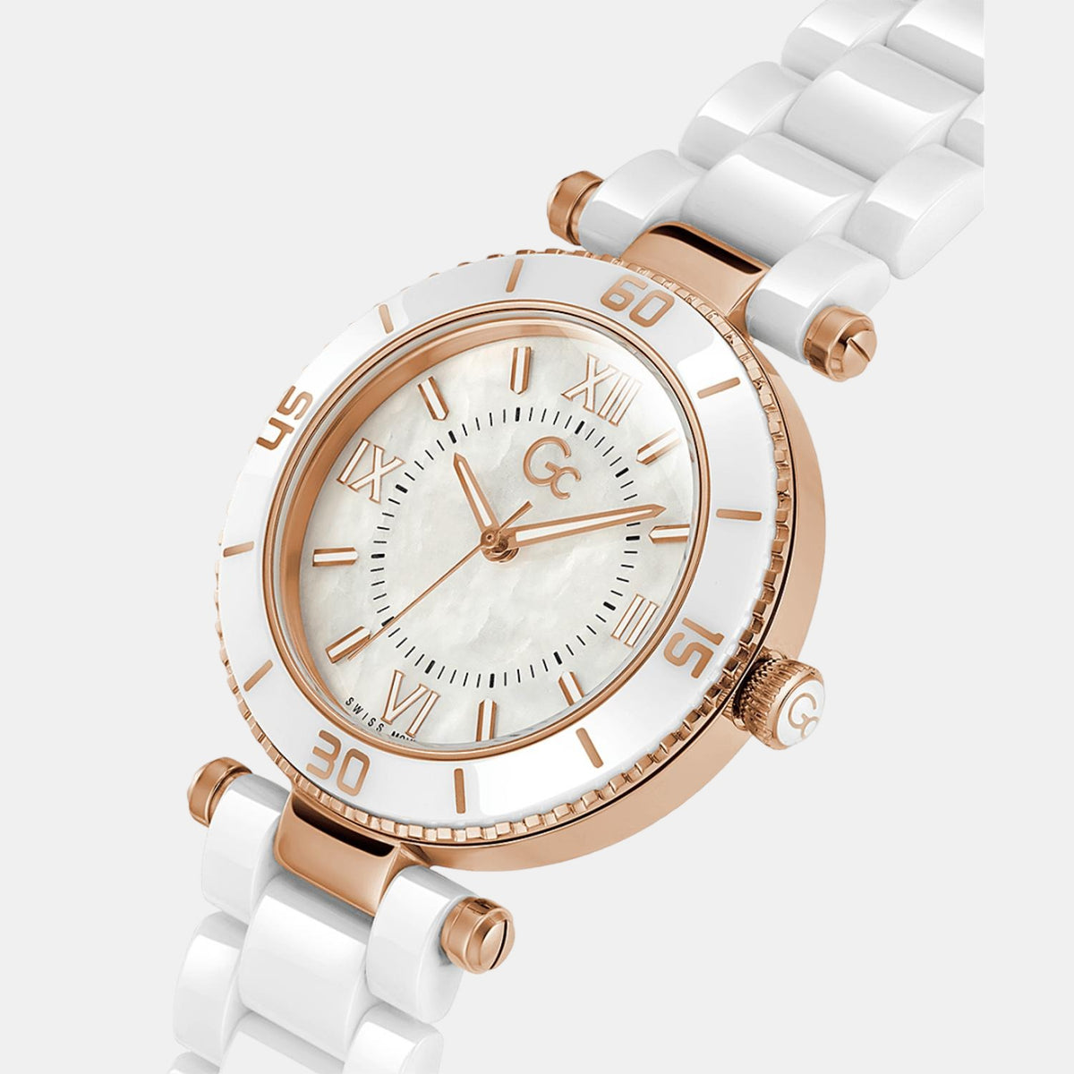 GC 34 mm Round Quartz watch