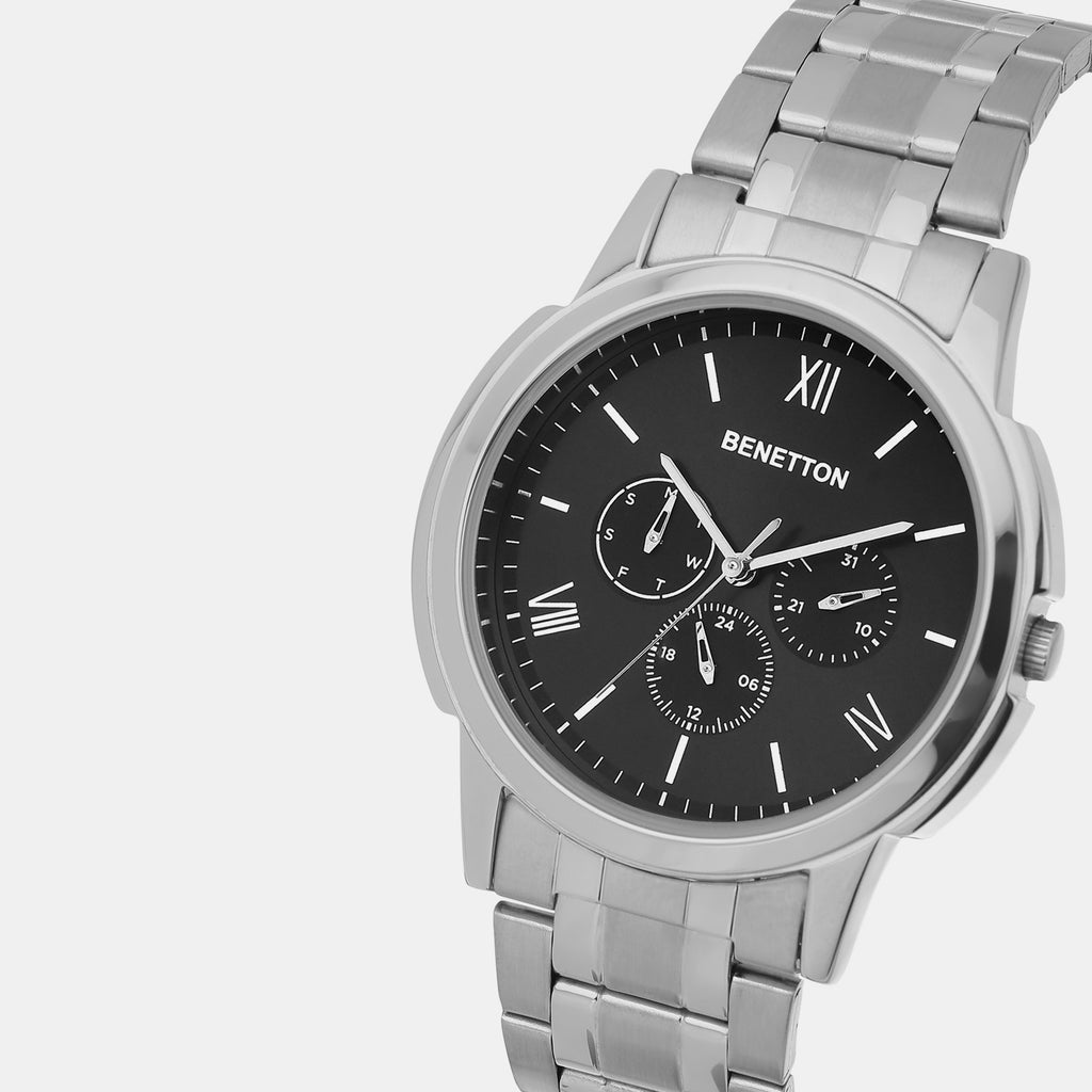 UCB 44 mm Round Quartz watch