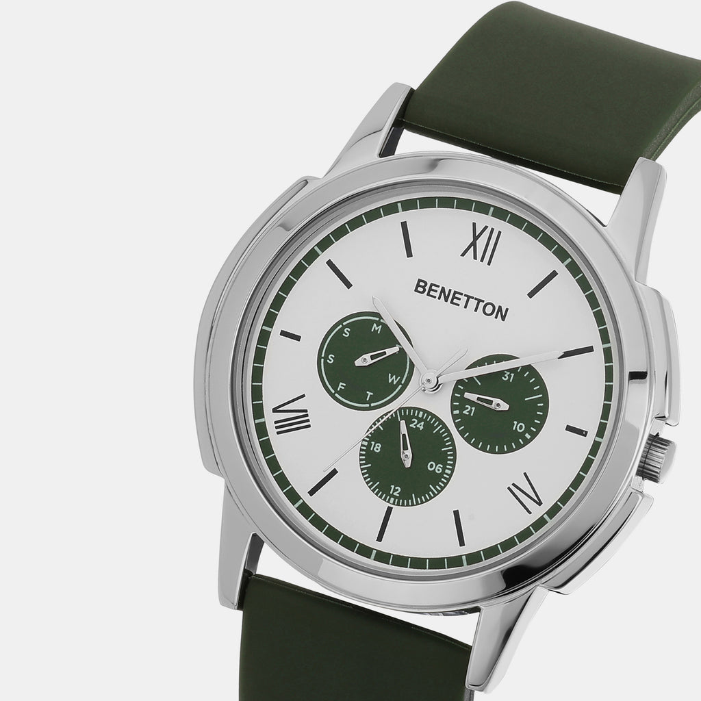 UCB 44 mm Round Quartz watch