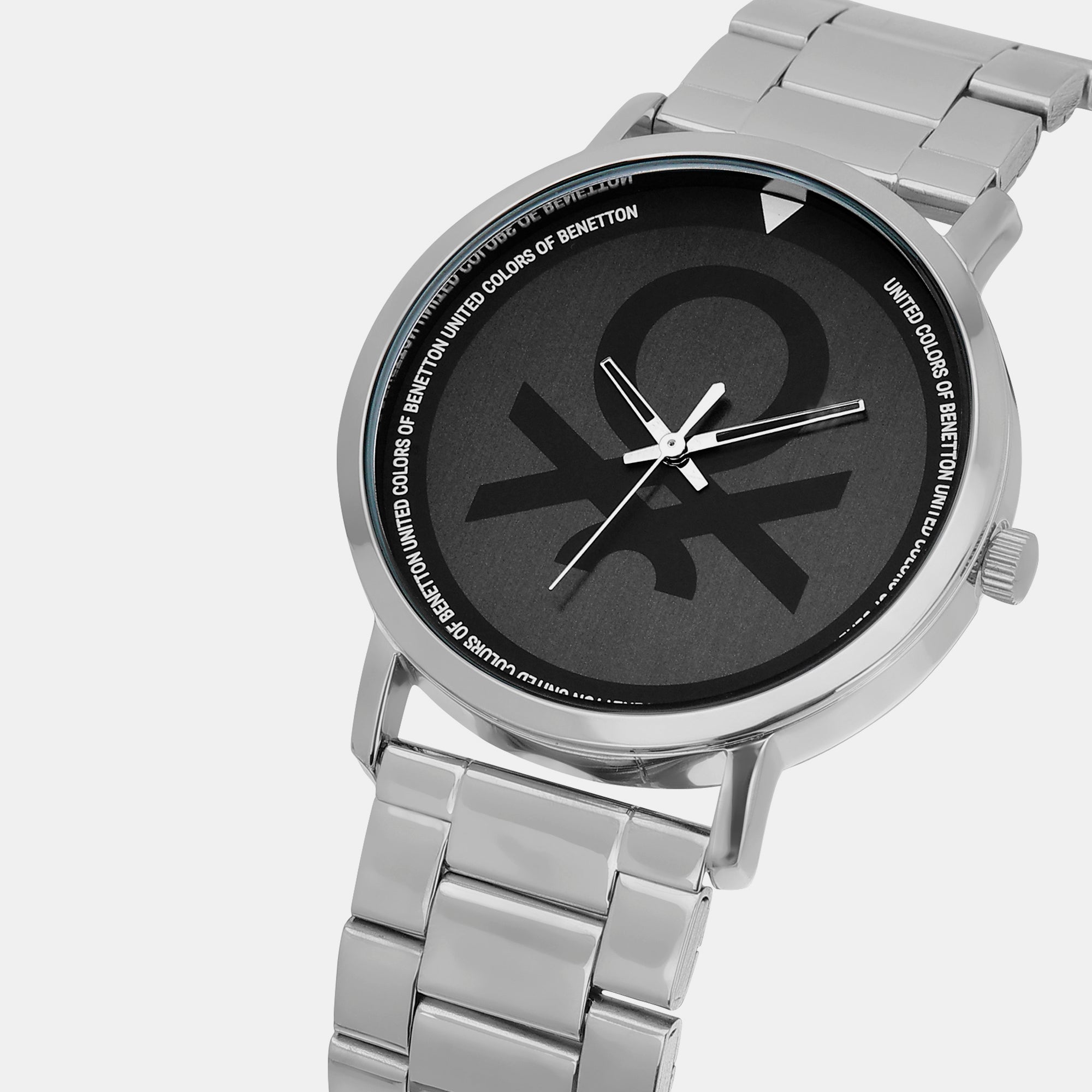 UCB 42 mm Round Quartz watch