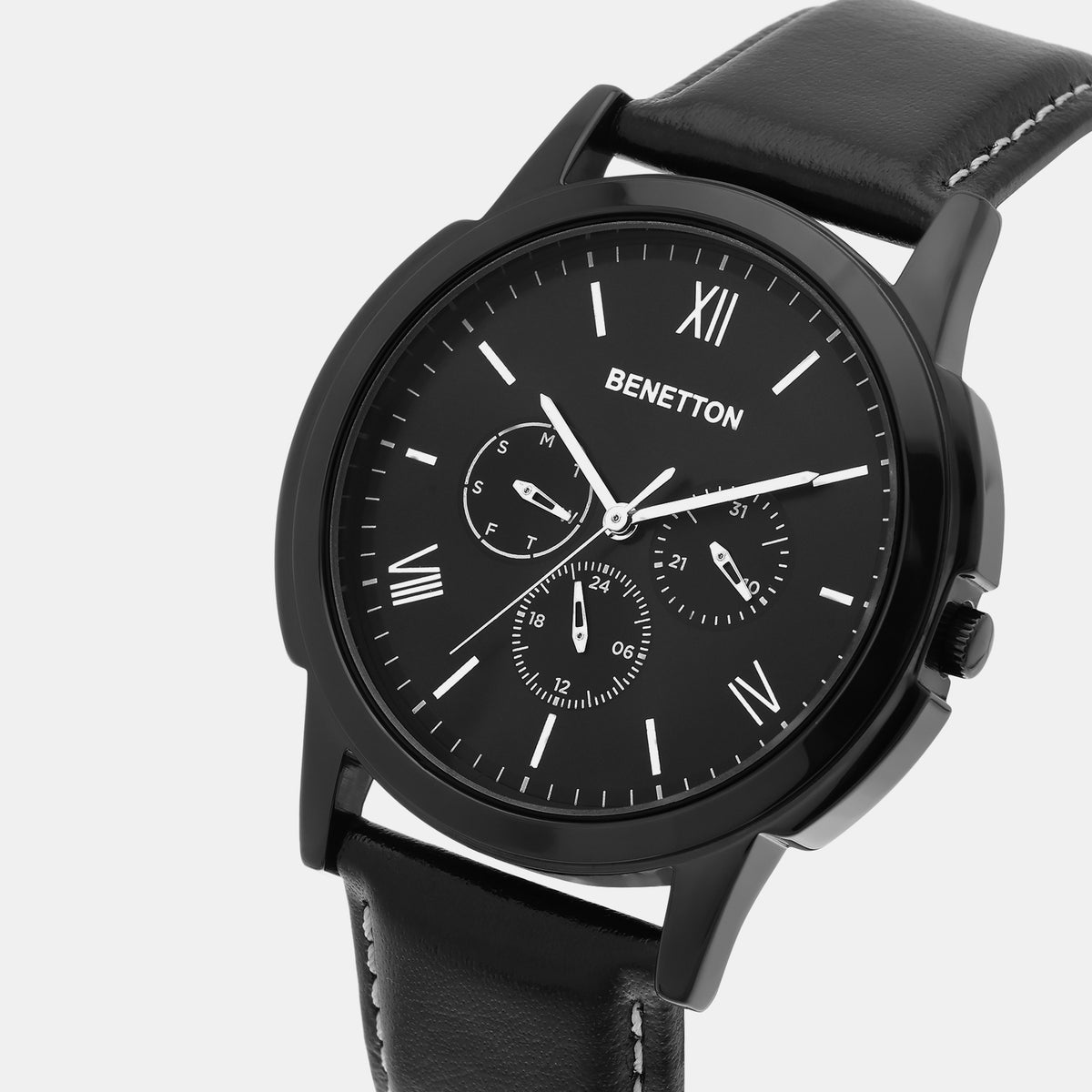 UCB 44 mm Round Quartz watch